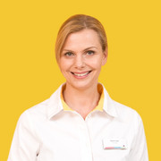 Dr. Karin Löer, Zahnärztin für Ästhetische Zahnheilkunde in Praxisgemeinschaft mit dem MVZ KU64 seit 2011